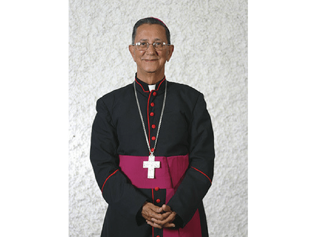 Monseñor Fabio Mamerto Rivas Santos, obispo emérito de la Diócesis de Barahona.