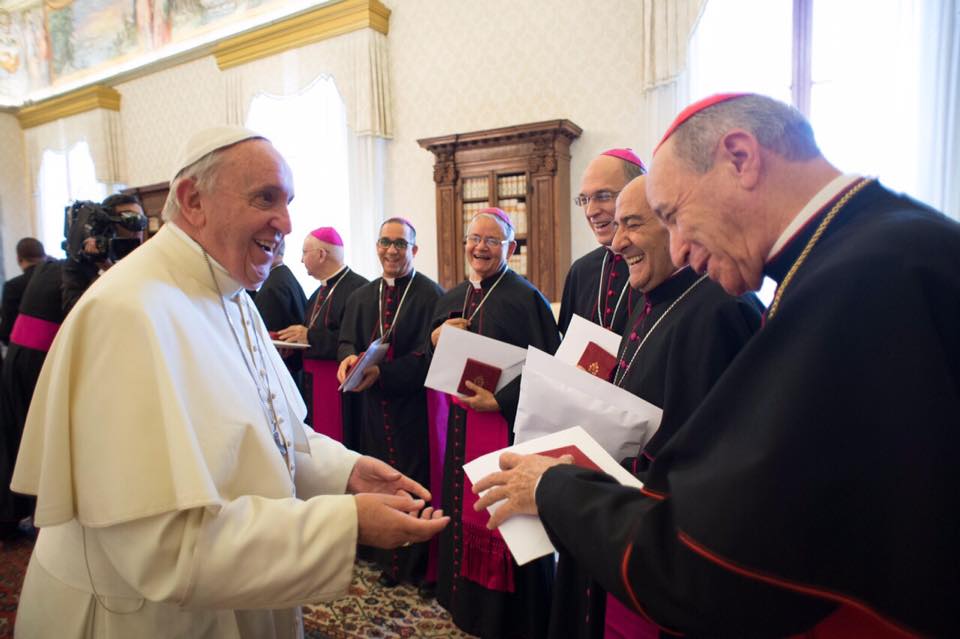 Papa Francisco y Cardenal López Rodríguez. Visita AdLimina con obispos dominicanos.