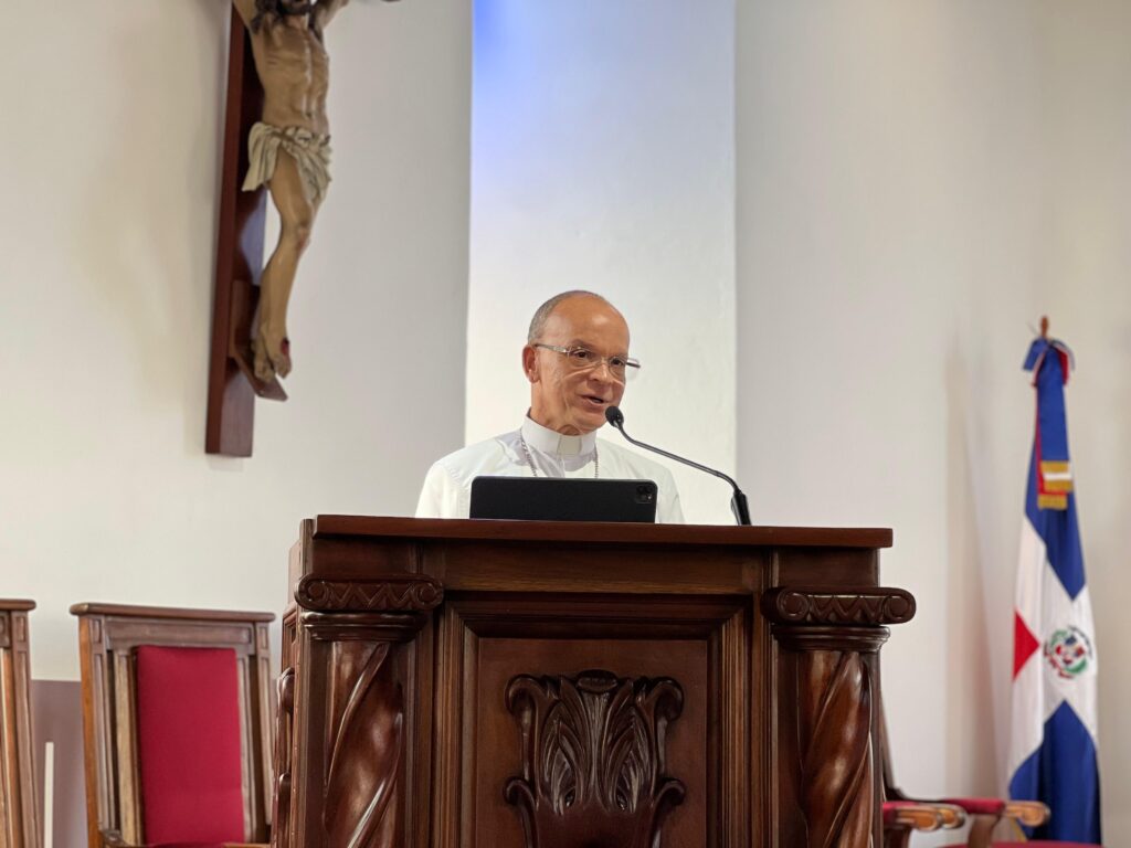 Mons. Ramón Alfredo de la Cruz Baldera, obispo de San Francisco de Macorís.